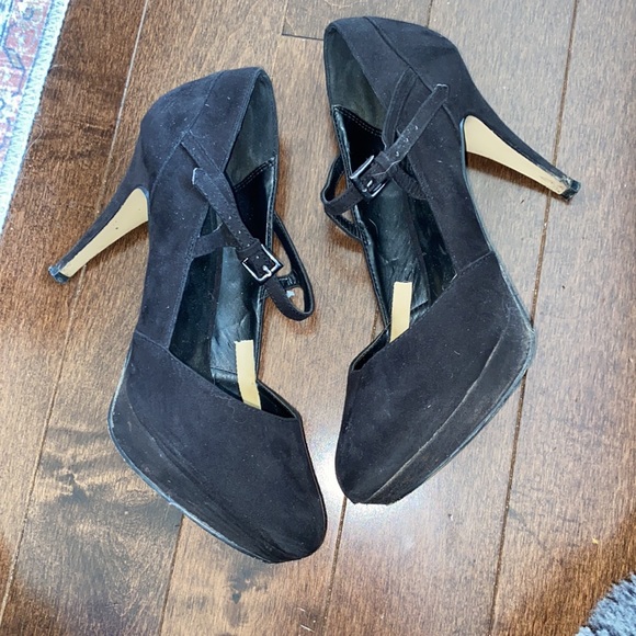 Call It Spring Heels - Picture 5 of 9